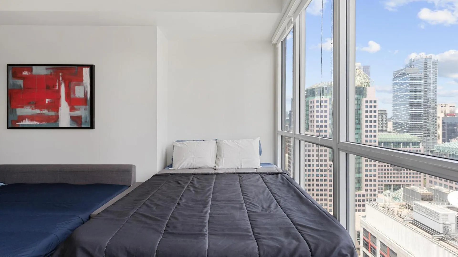 2Bedroom Cn Tower And Water Views - Free Parking - Rooftop Pool Toronto 0*,  Canada